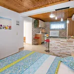 Apartamento Elpis 1 *